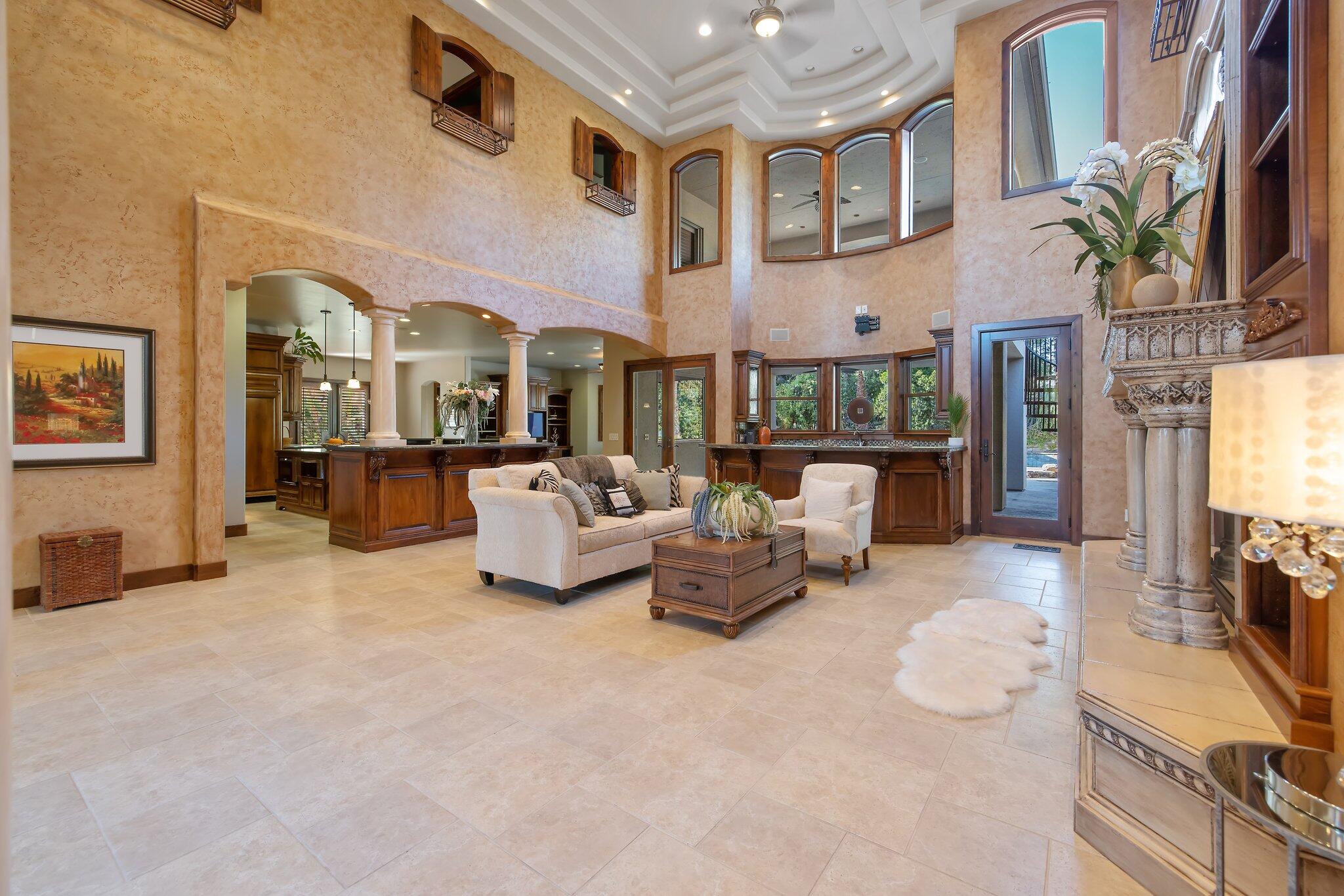 5034 W Firenze Ave, Visalia, CA 93291