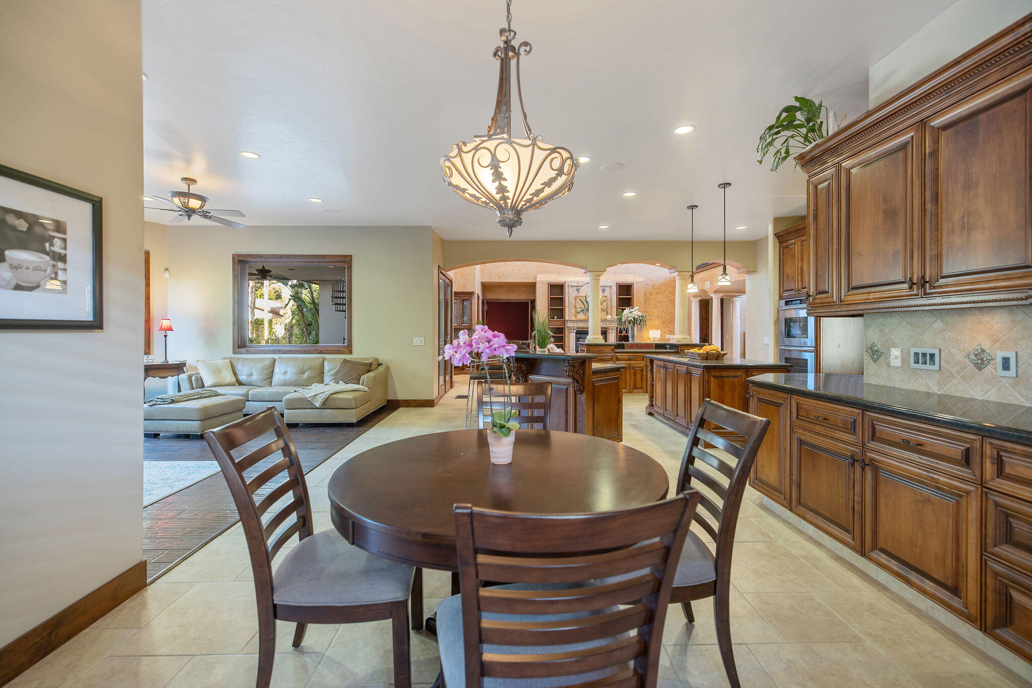 5034 W Firenze Ave, Visalia, CA 93291