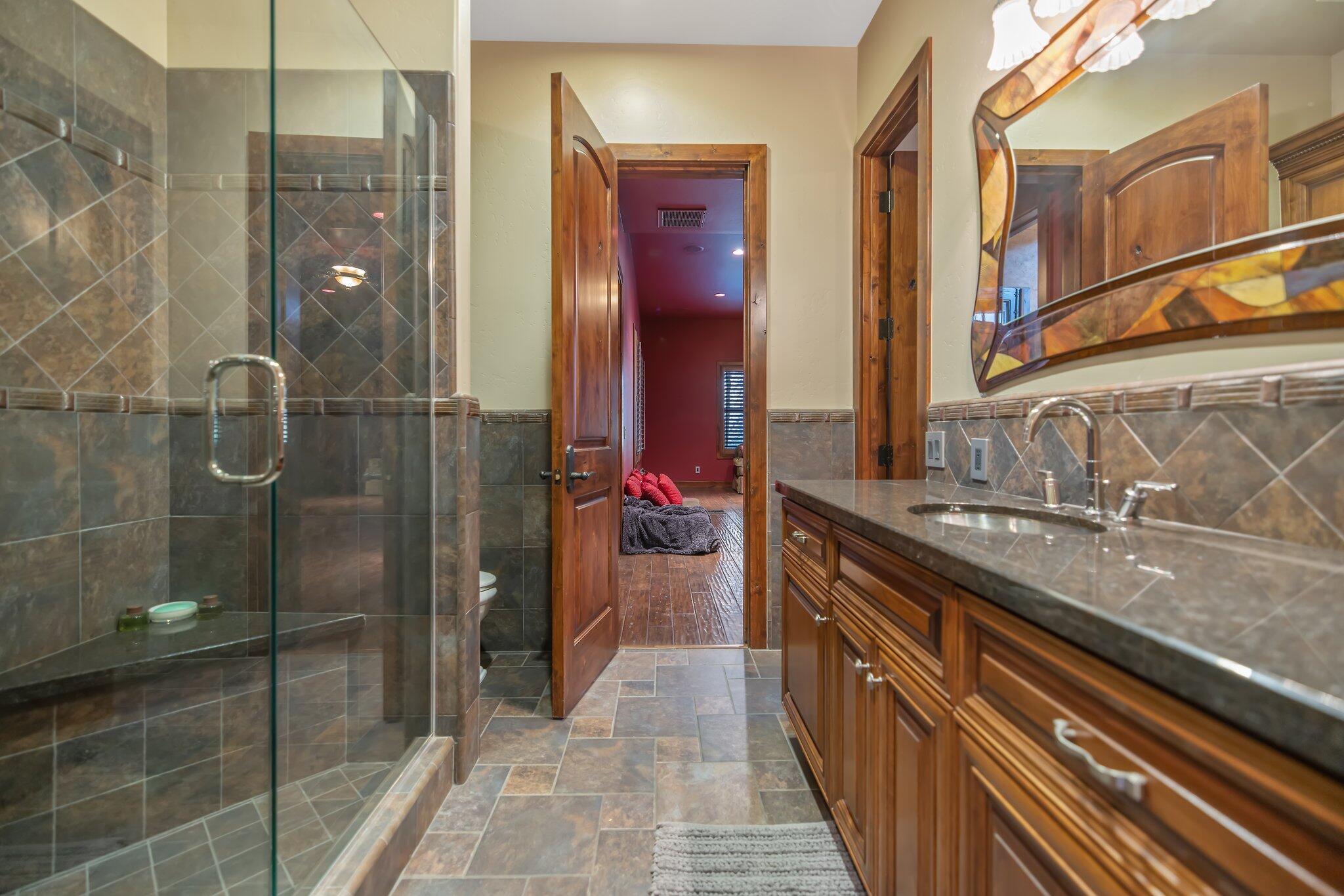 5034 W Firenze Ave, Visalia, CA 93291