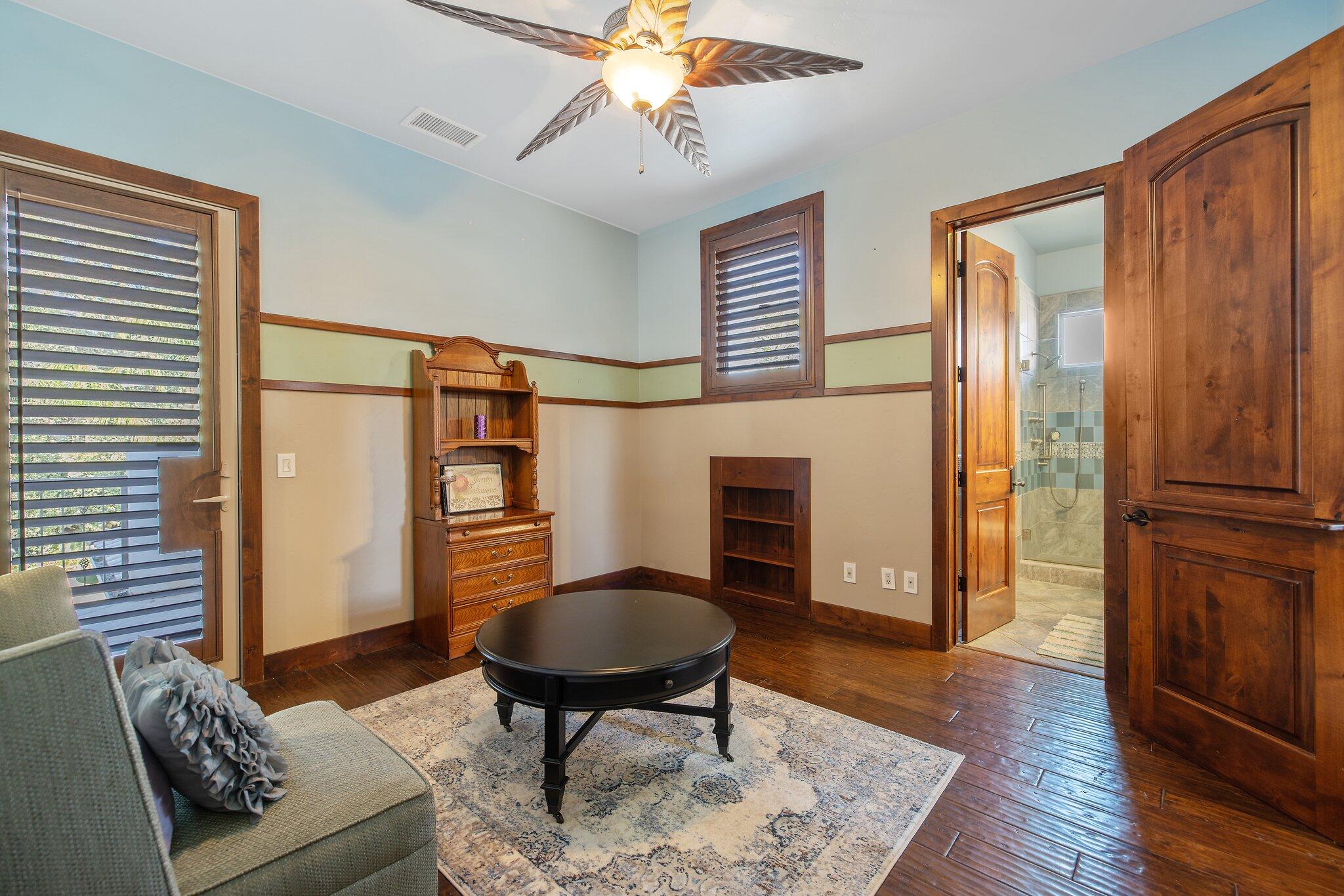 5034 W Firenze Ave, Visalia, CA 93291