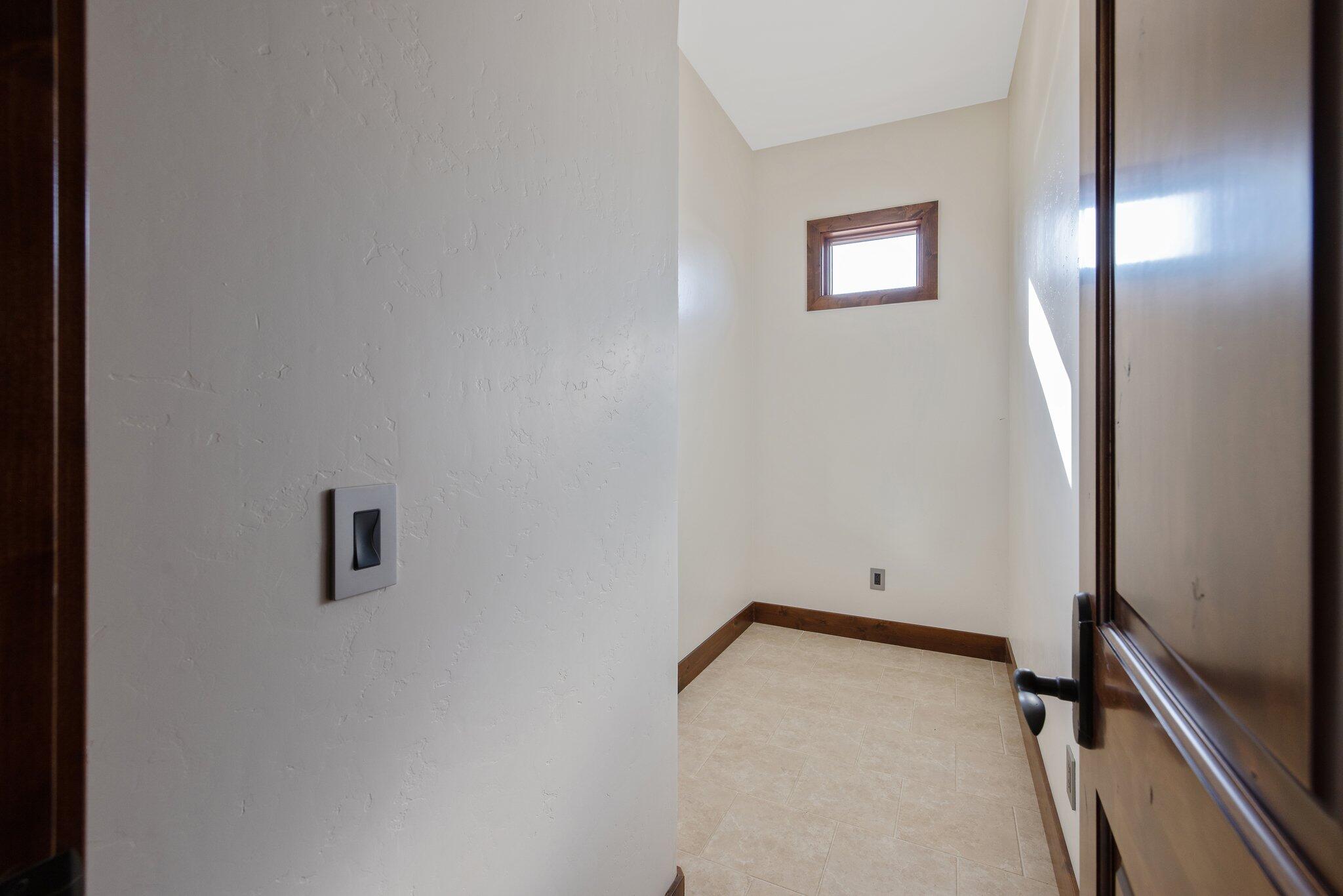 5034 W Firenze Ave, Visalia, CA 93291