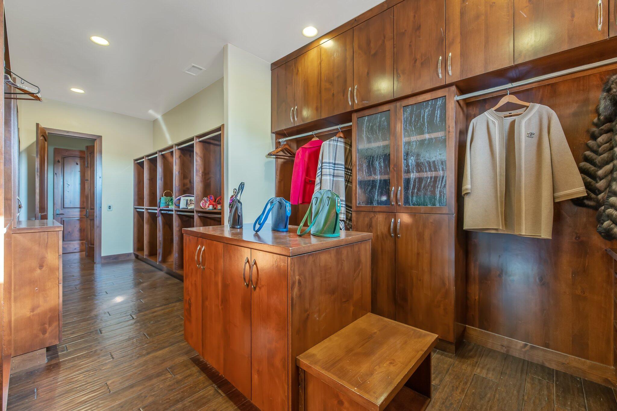 5034 W Firenze Ave, Visalia, CA 93291