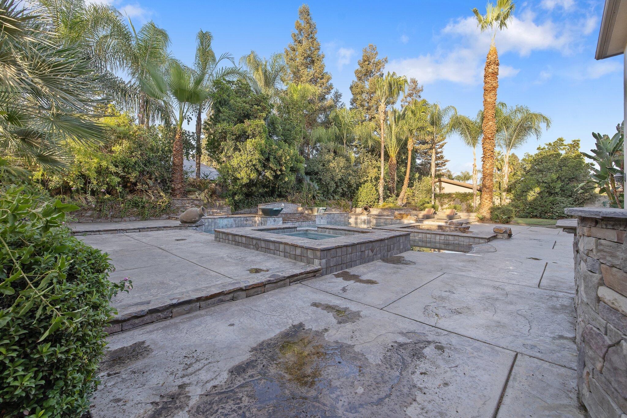 5034 W Firenze Ave, Visalia, CA 93291