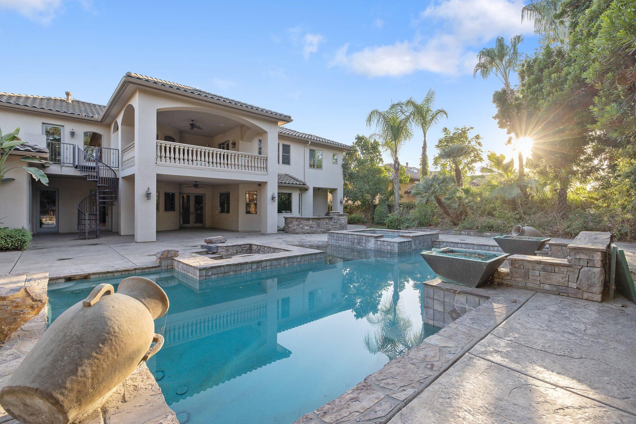 5034 W Firenze Ave, Visalia, CA 93291