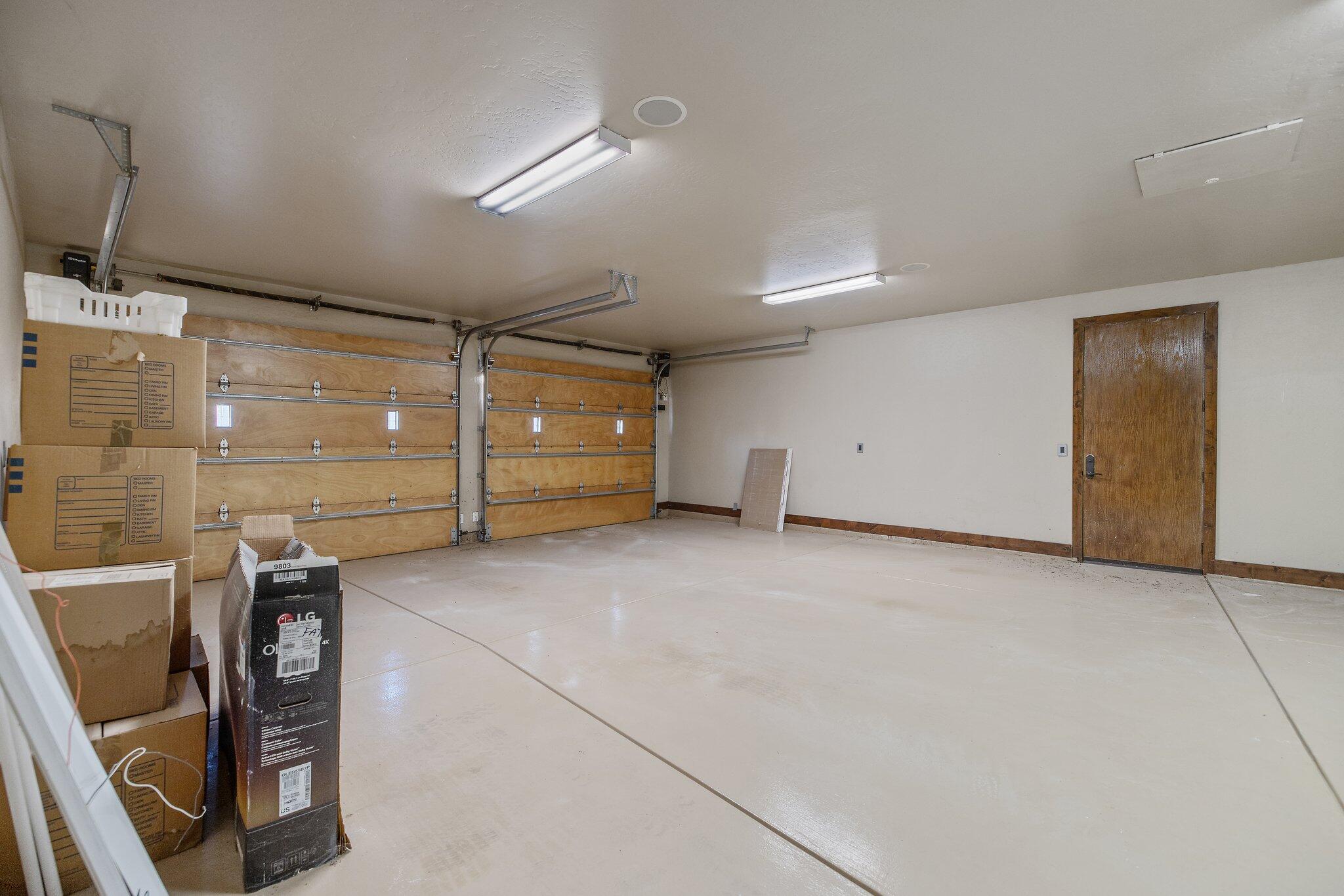 5034 W Firenze Ave, Visalia, CA 93291