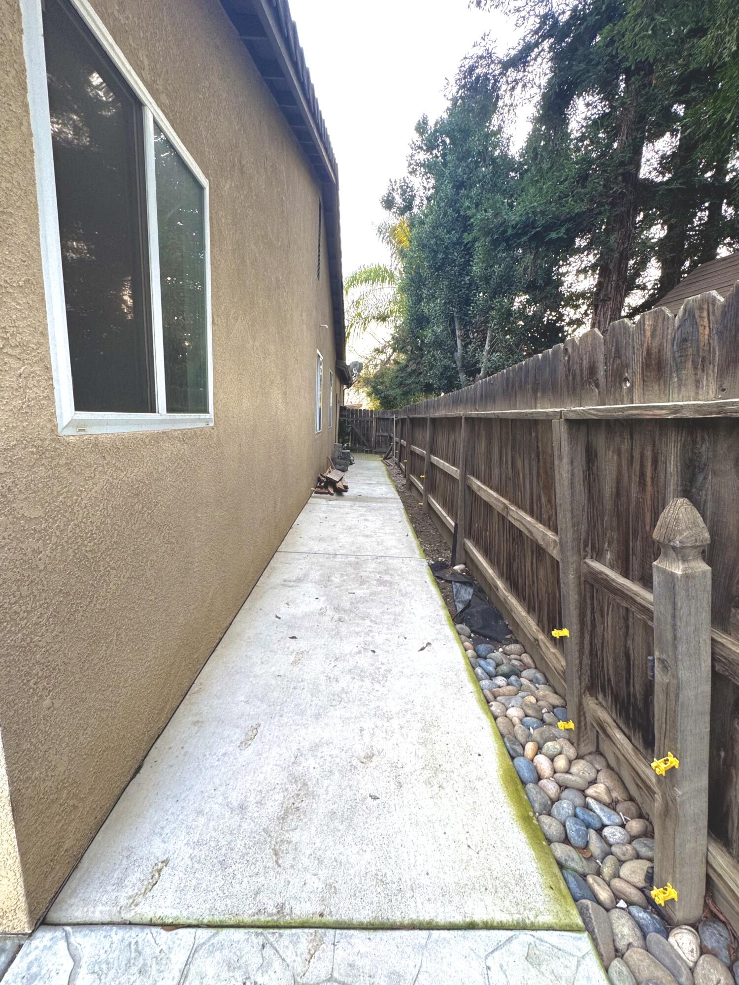 5812 W Ceres Ave, Visalia, CA 93291