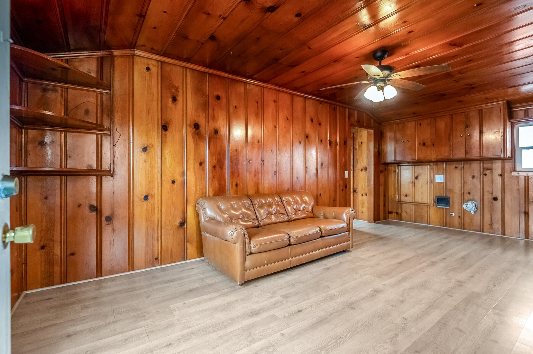 4708 W Hurley Ave, Visalia, CA 93291