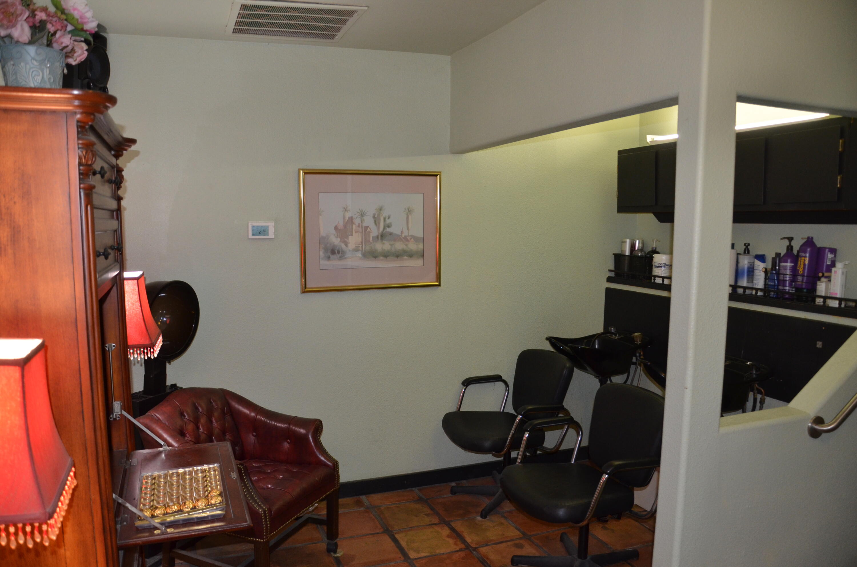 1837 W Sunnyside Ave, Visalia, CA 93277