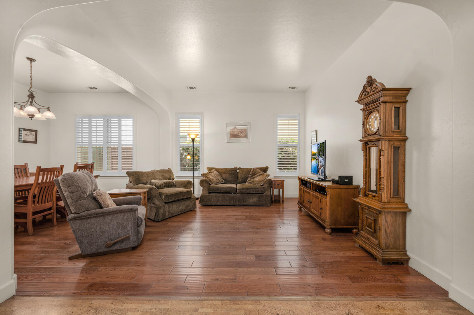 3020 W Ceres Ave, Visalia, CA 93291