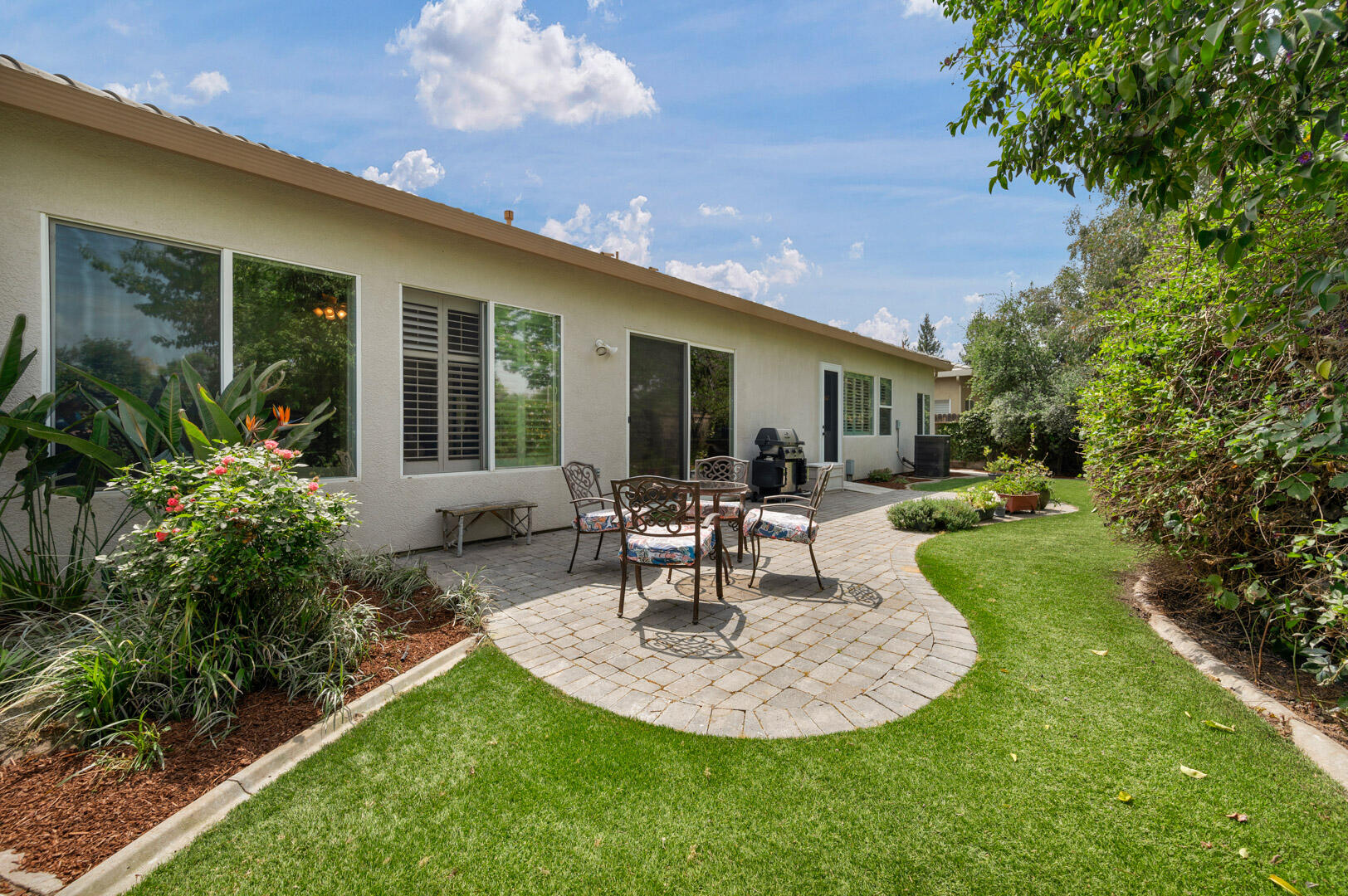 3020 W Ceres Ave, Visalia, CA 93291