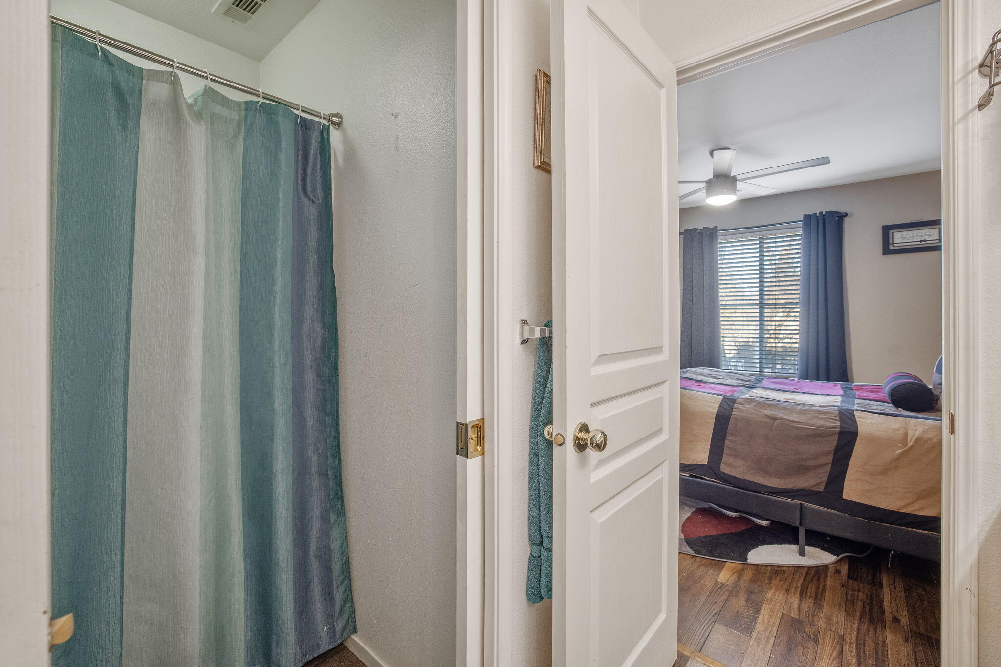 3939 S Bollinger St, Visalia, CA 93277