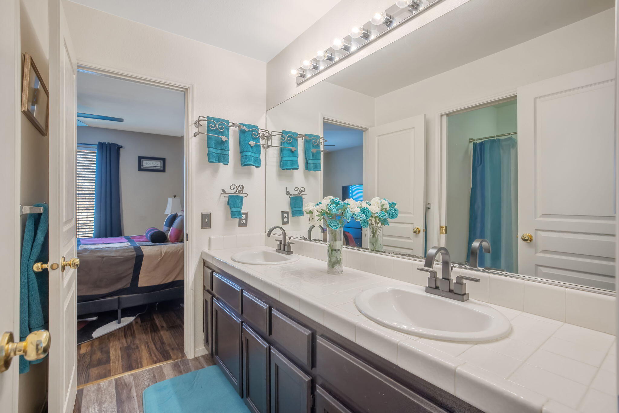 3939 S Bollinger St, Visalia, CA 93277