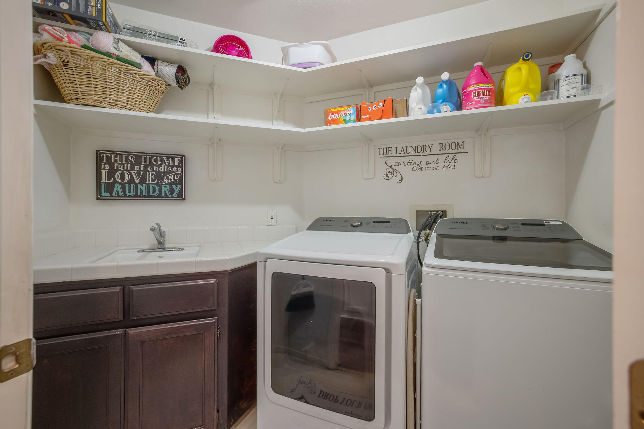 3939 S Bollinger St, Visalia, CA 93277