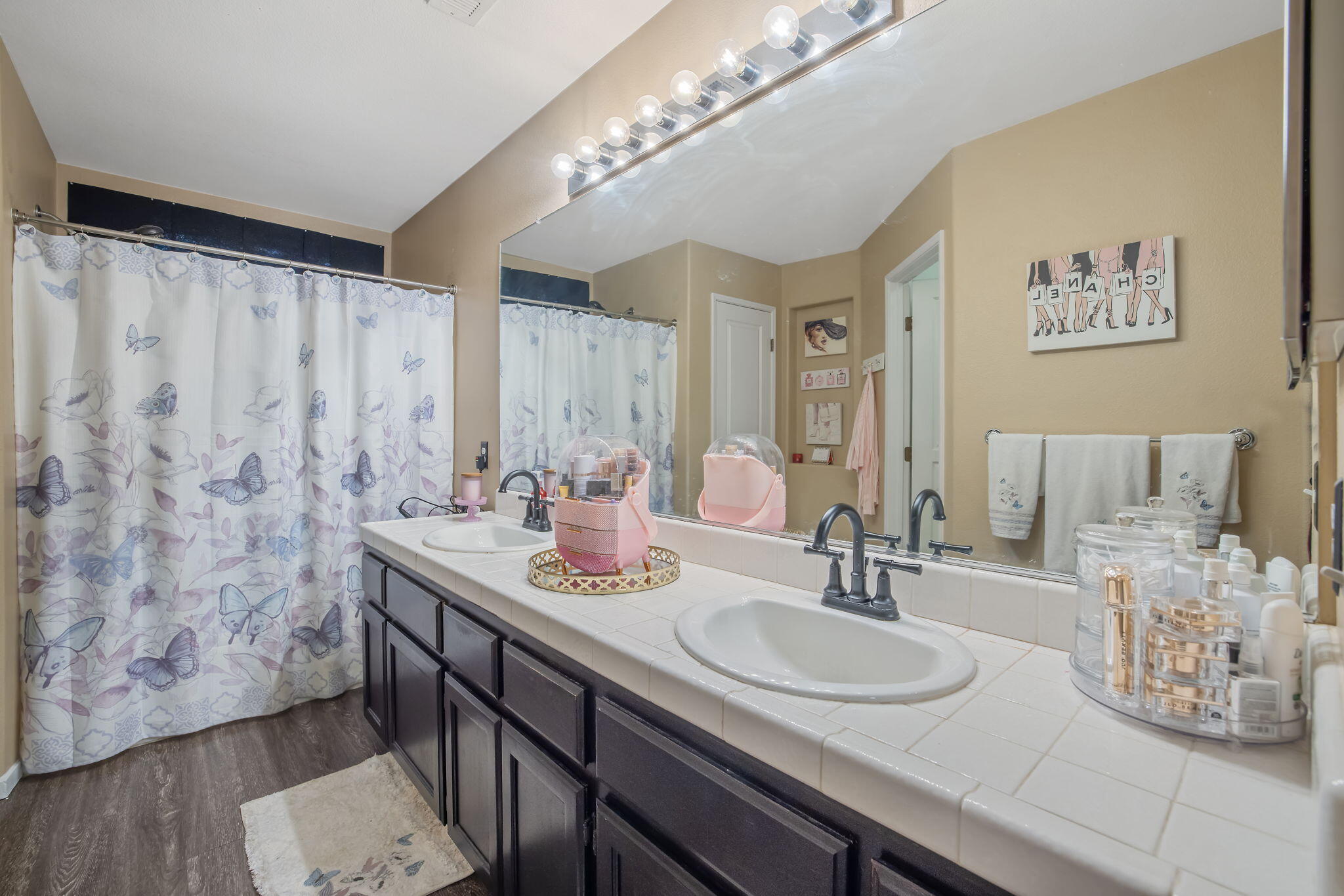 3939 S Bollinger St, Visalia, CA 93277