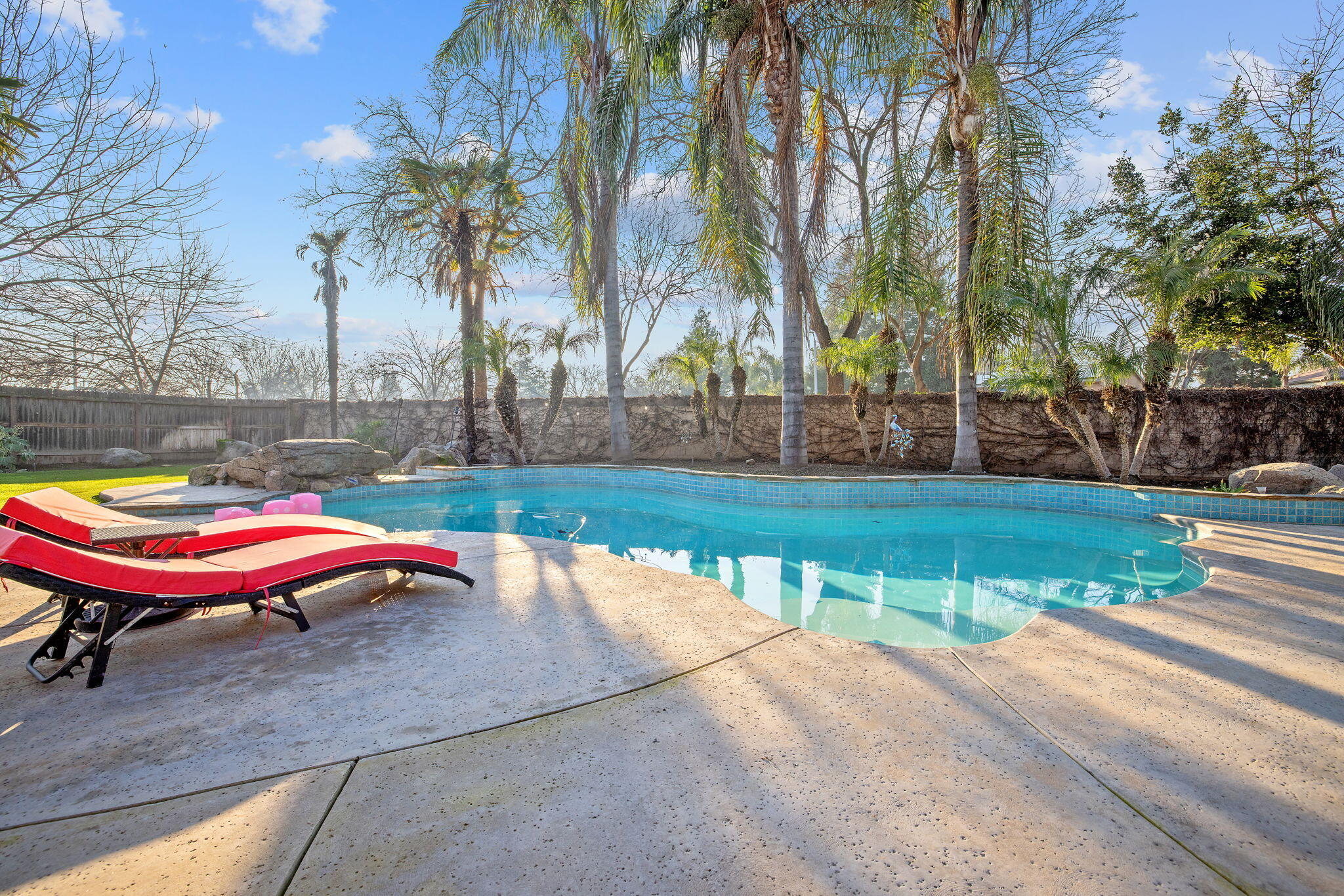 3939 S Bollinger St, Visalia, CA 93277