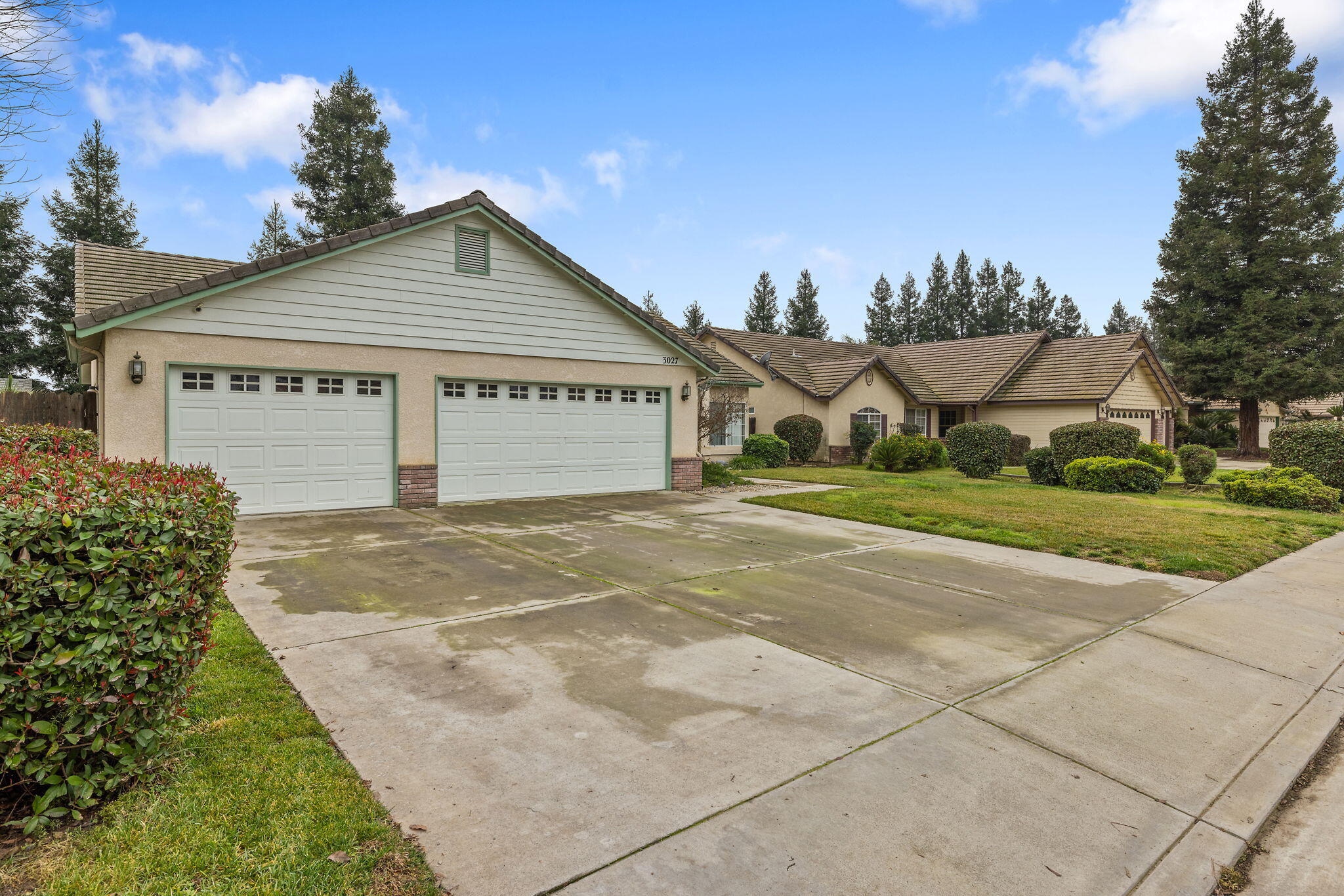 3027 W Rialto Ave, Visalia, CA 93277