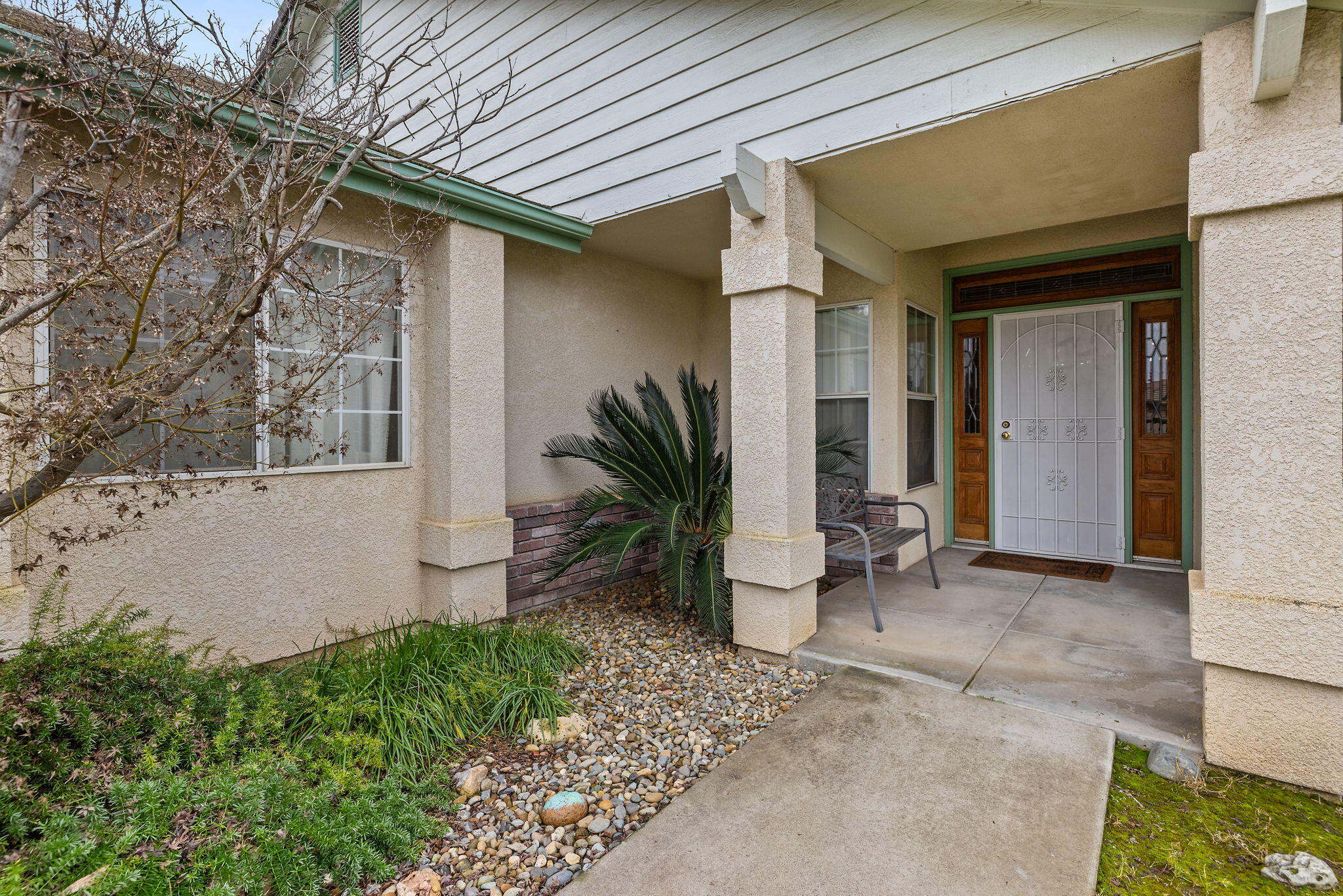 3027 W Rialto Ave, Visalia, CA 93277