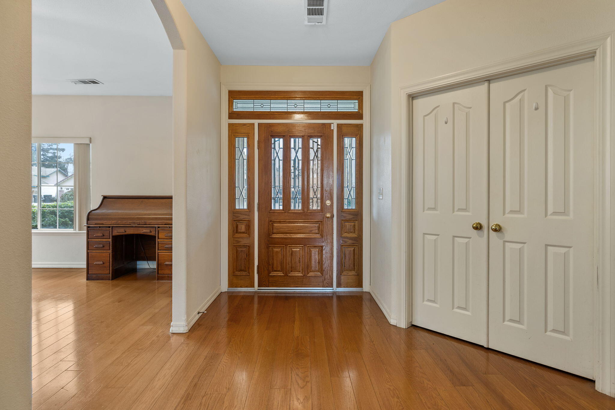 3027 W Rialto Ave, Visalia, CA 93277