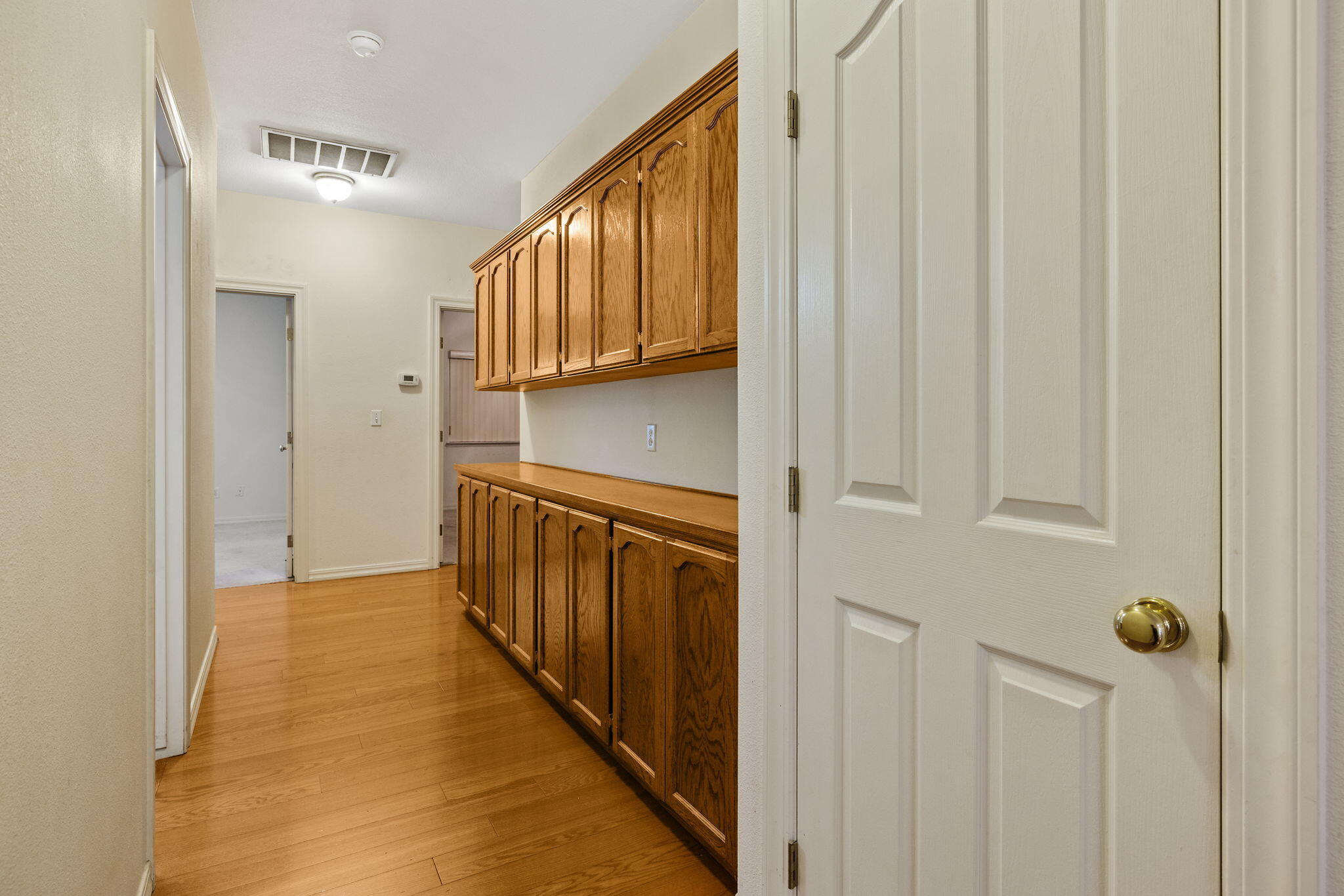 3027 W Rialto Ave, Visalia, CA 93277