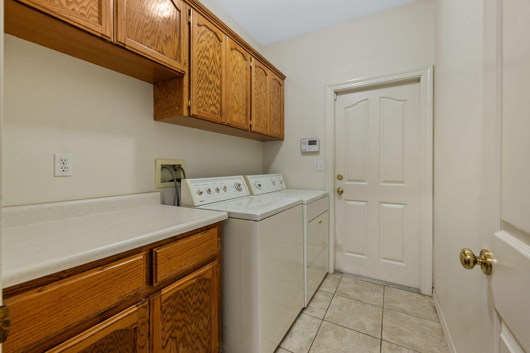 3027 W Rialto Ave, Visalia, CA 93277