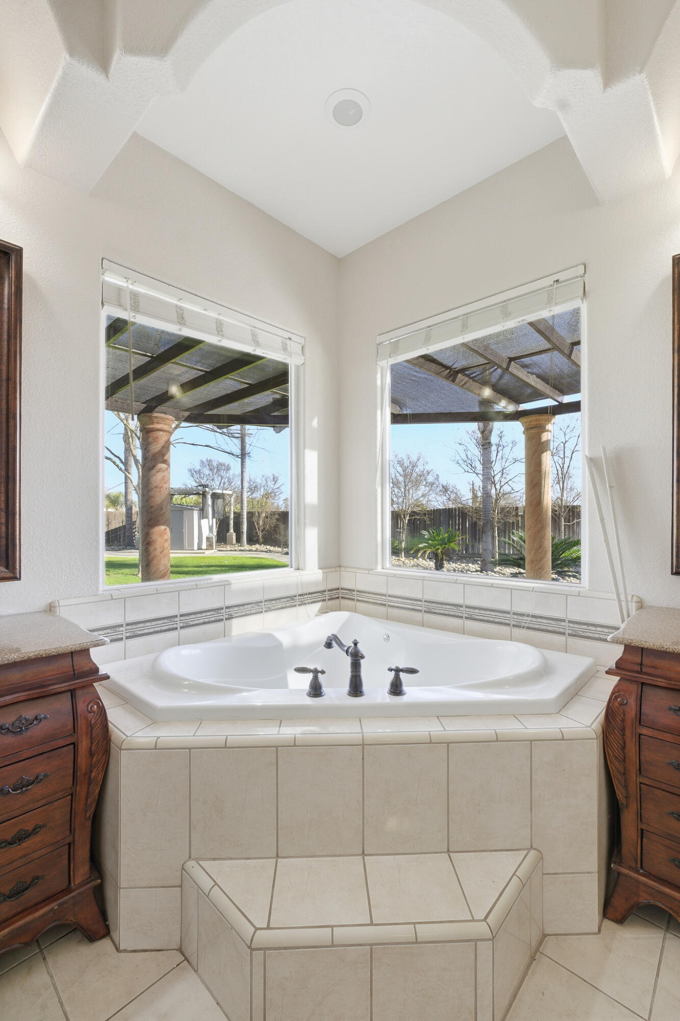 12524 Ave 320, Visalia, CA 93291