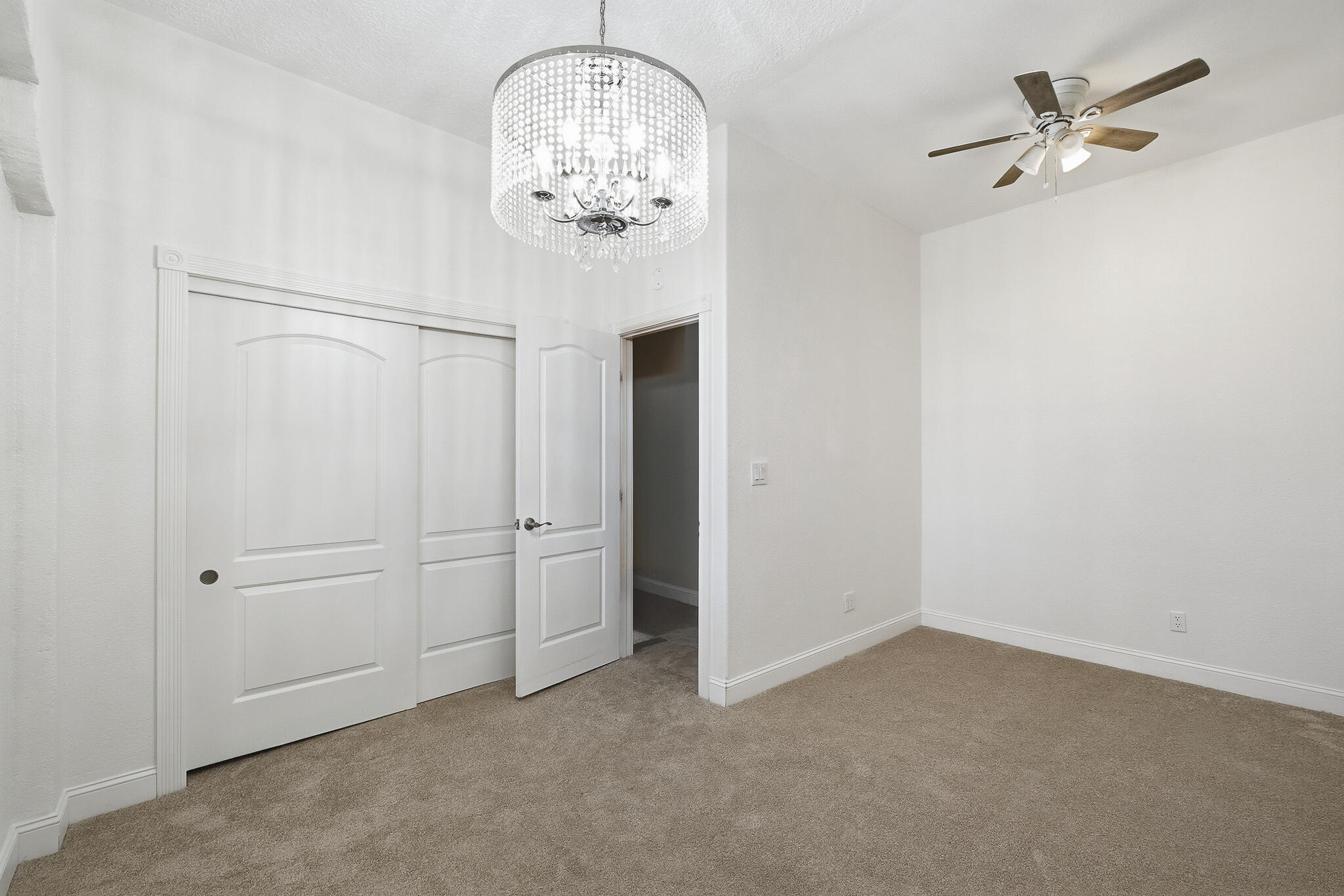 12524 Ave 320, Visalia, CA 93291