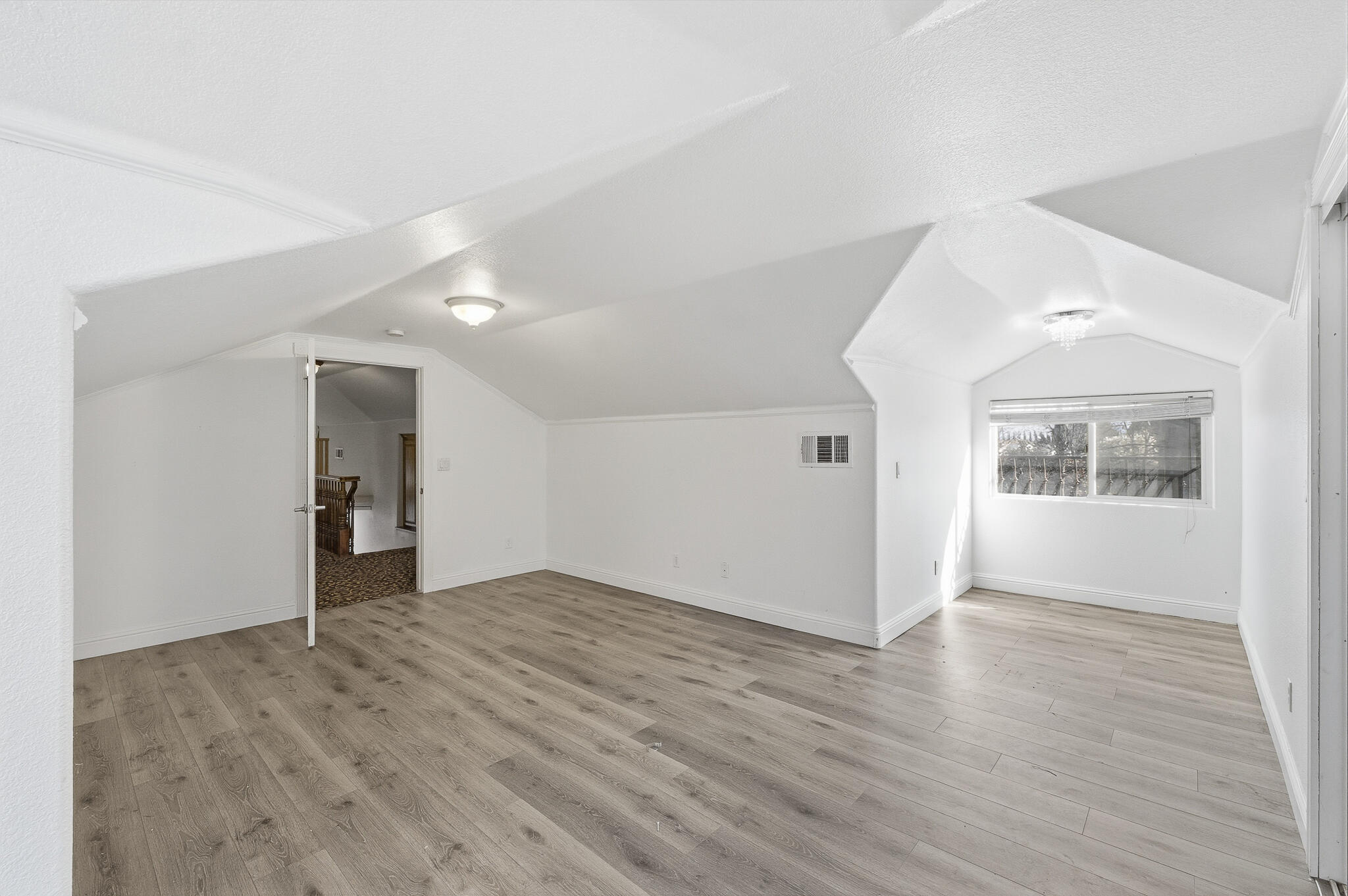 12524 Ave 320, Visalia, CA 93291