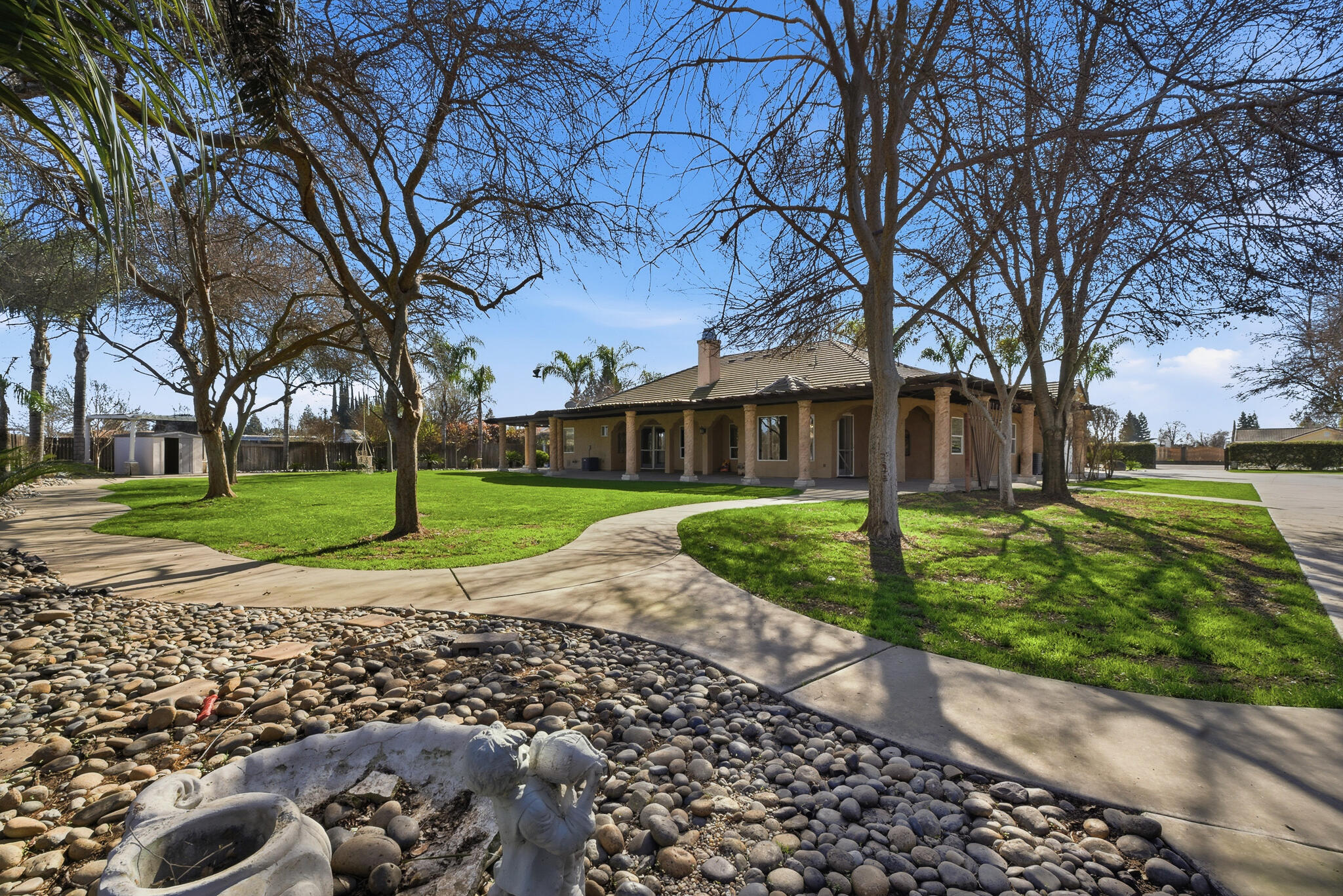 12524 Ave 320, Visalia, CA 93291