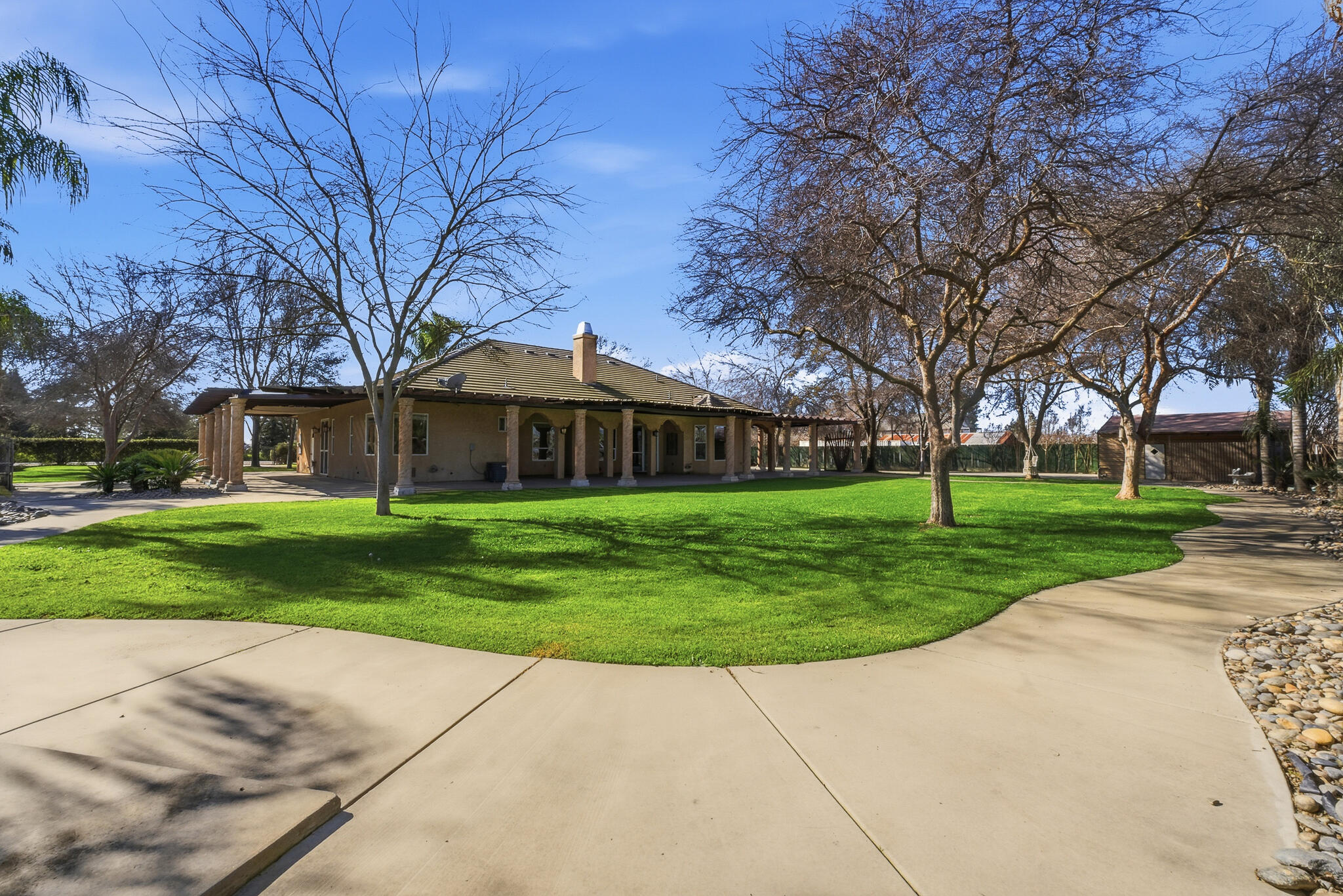 12524 Ave 320, Visalia, CA 93291