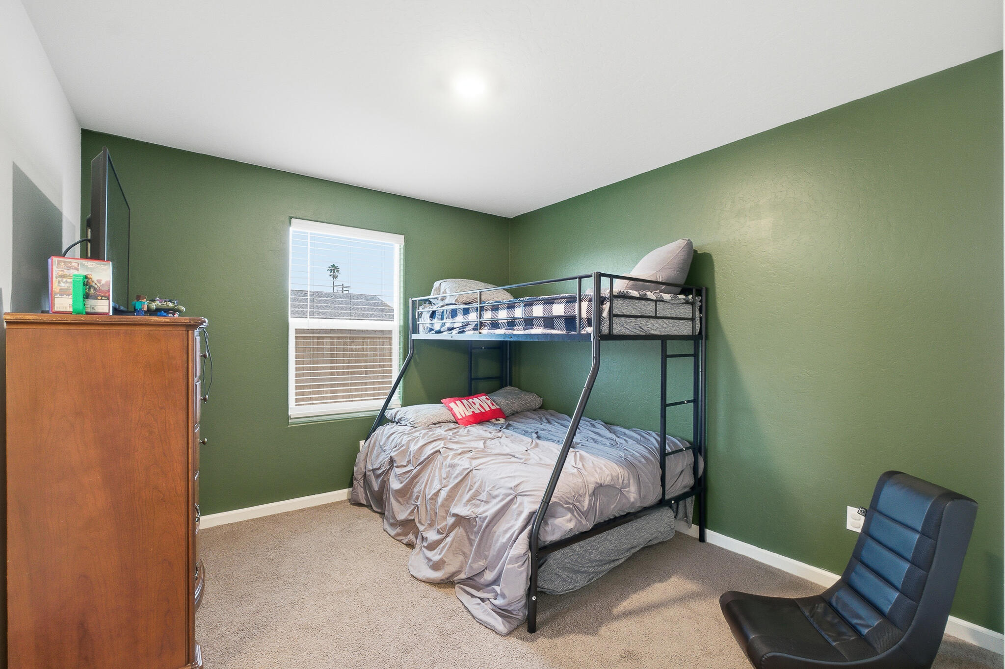 2340 Beth Page Ave, Tulare, CA 93274