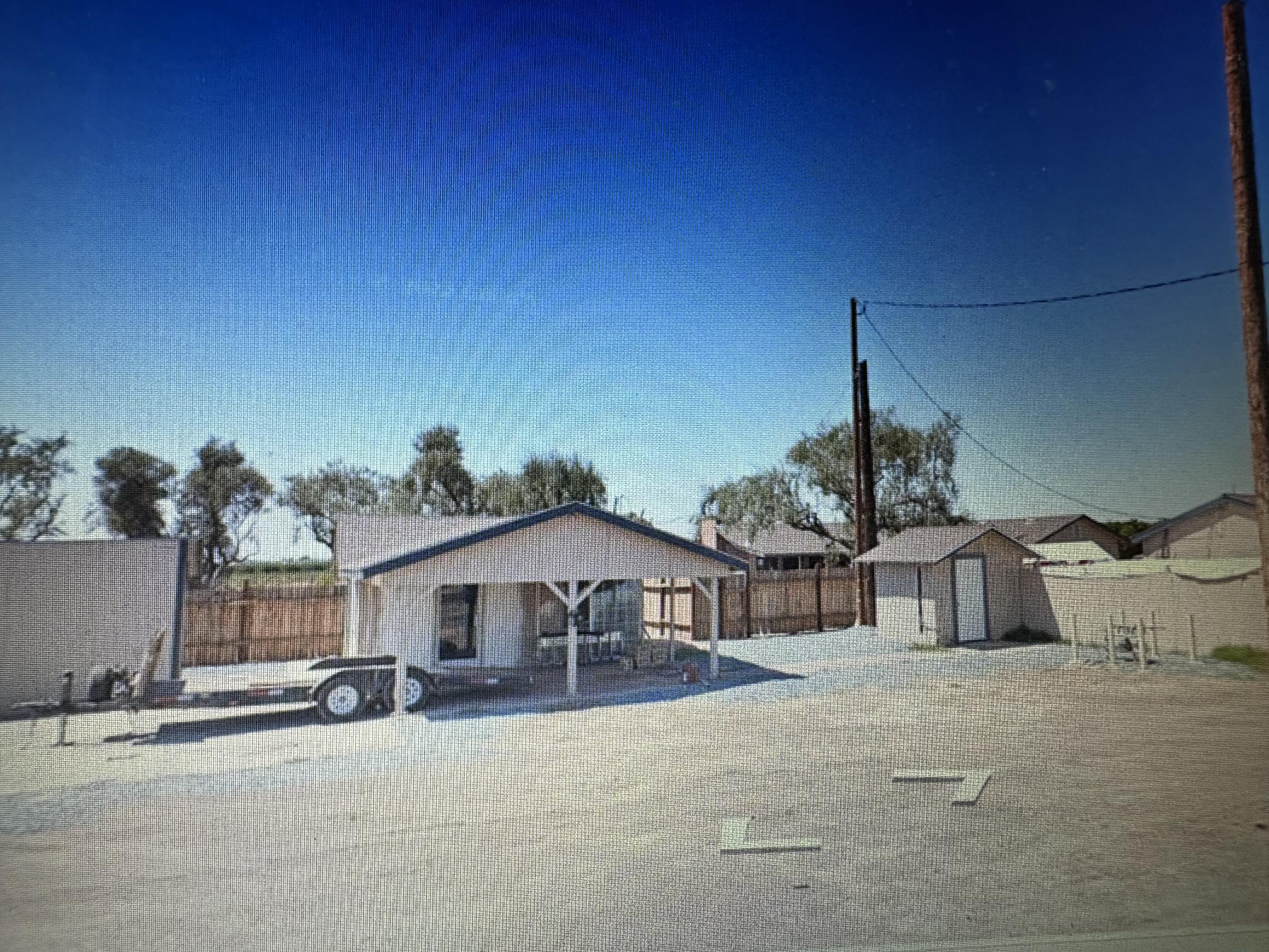 17186 Millwood Dr, Visalia, CA 93292