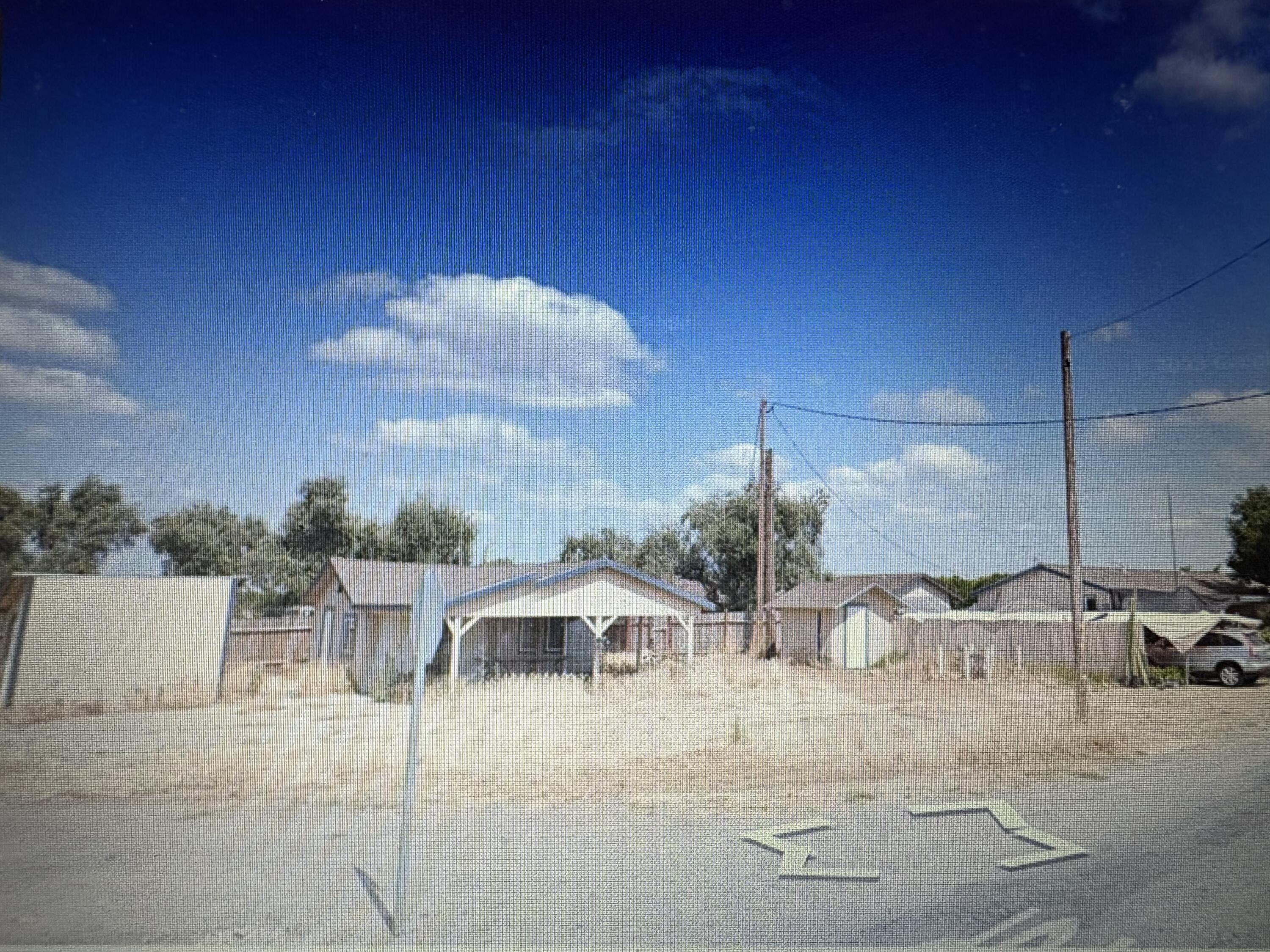 17186 Millwood Dr, Visalia, CA 93292