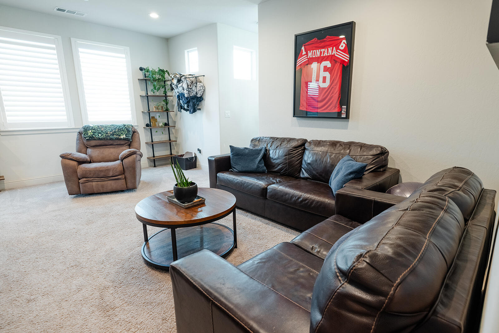 4407 S Ernest St, Visalia, CA 93277