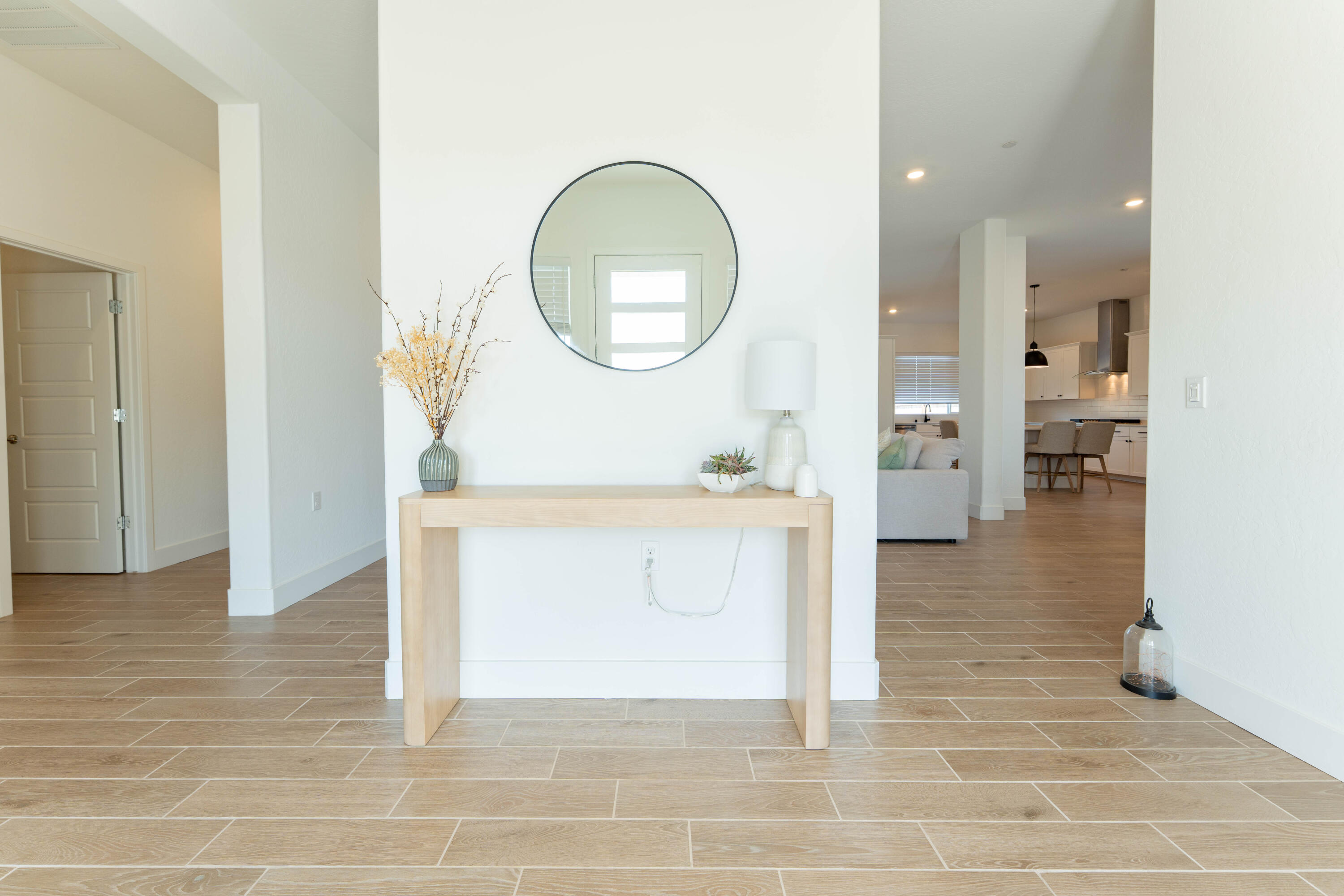 3811 N Santa Fe St, Visalia, CA 93292